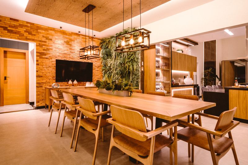 Via 313 pizza restaurant dining area in San Antonio